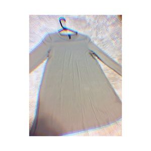 Long sleeve green dress